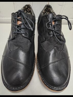 TOMS Mens Size 8.5 Baroque Movember Black Leather Dress Shoes